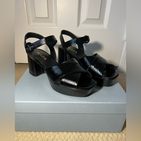Prada black platform heels size 9 with box - Picture 3 of 7